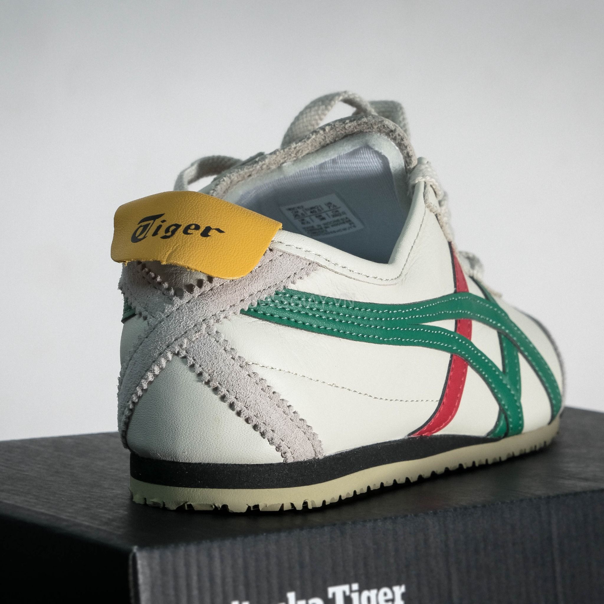  Onitsuka Tiger Mexico 66 Birch Green [1183C102-201] 