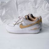  [ DV7449 - 100 ] Nike W Air Force 1 Low Shadow Sail Tan 