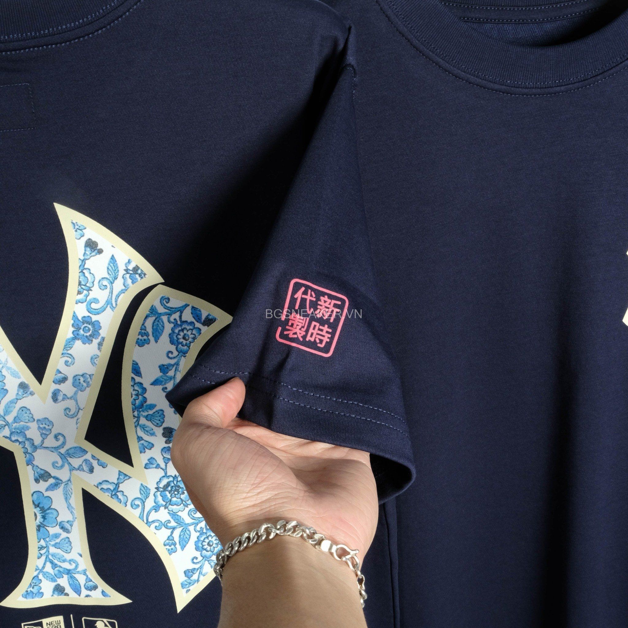  Áo Thun  New Era NY YANKEE Navy  Flower 14385073 