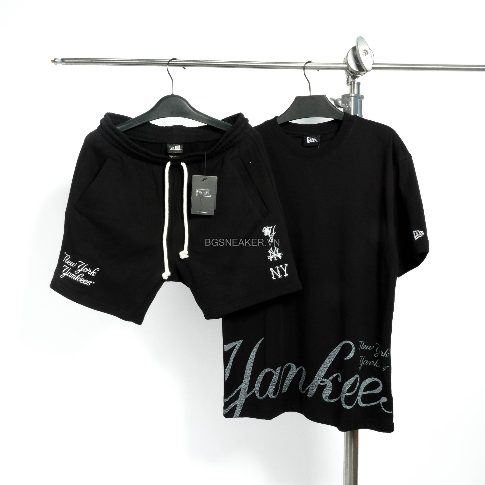  QUẦN SHORT NEW ERA NY BLACK LOGO 13586188 