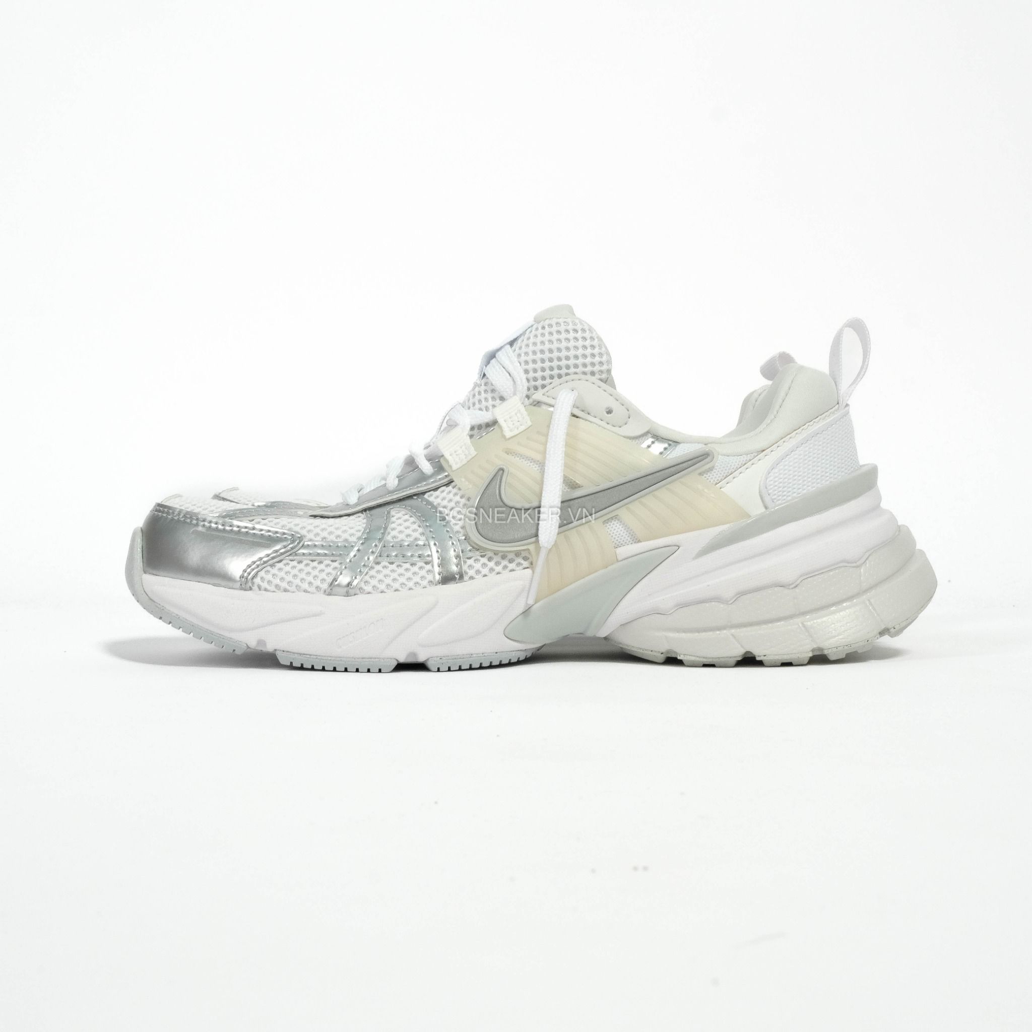  Giày Nike V2K Run ‘Metallic Silver White’ [ FD0736 104 ] 