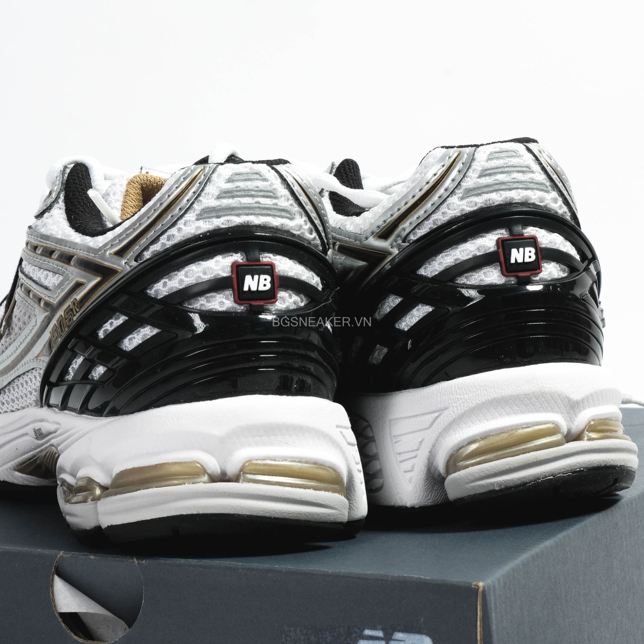  Giày New Balance 1906R 'metallic silver'  M1906RA 