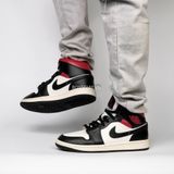  Nike Air Jordan 1 Mid Fitness Red [ BQ6472-061 ] 