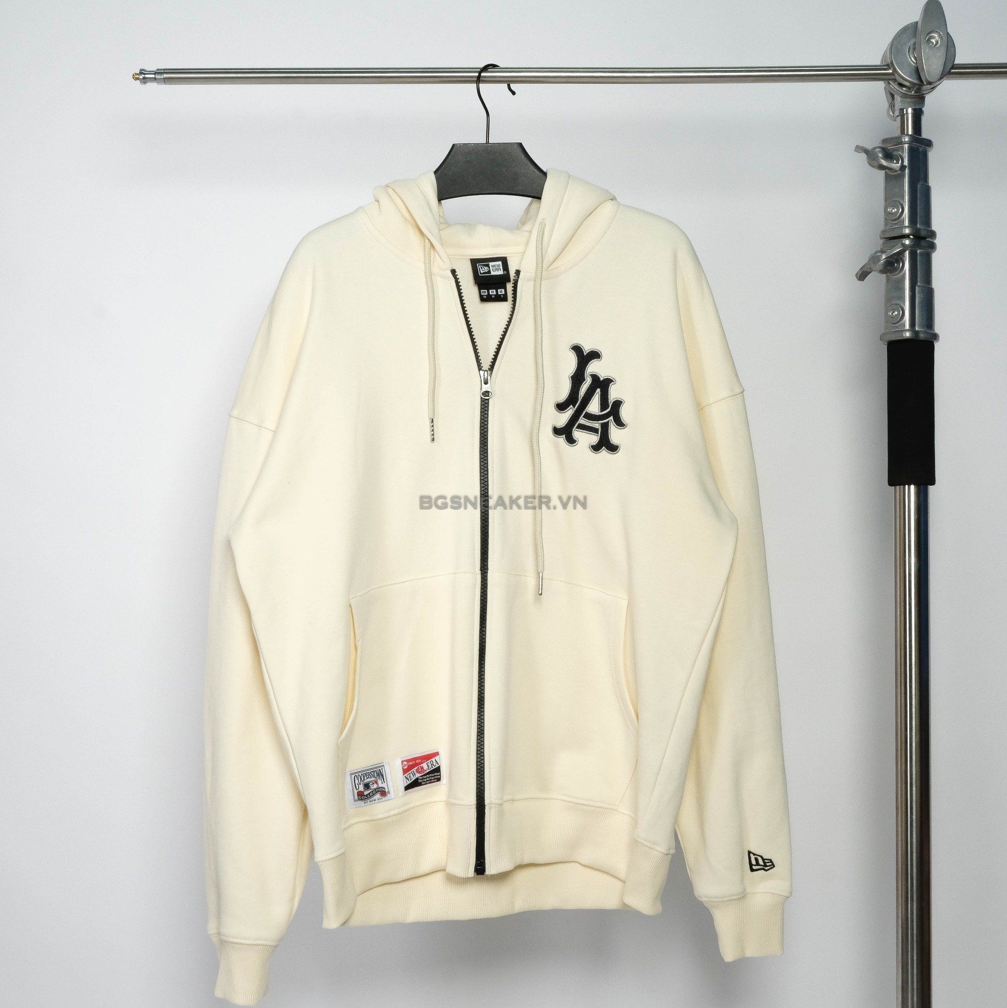  Áo Khoác Hoodie Zip New Era LA Logo Thêu Cream 14385518 