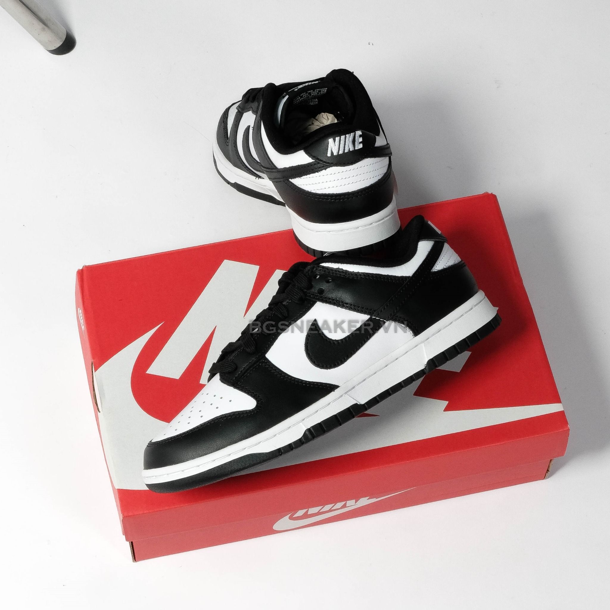  Giày Nike Dunk Low Retro White Black Panda (GS) CW1590-100 