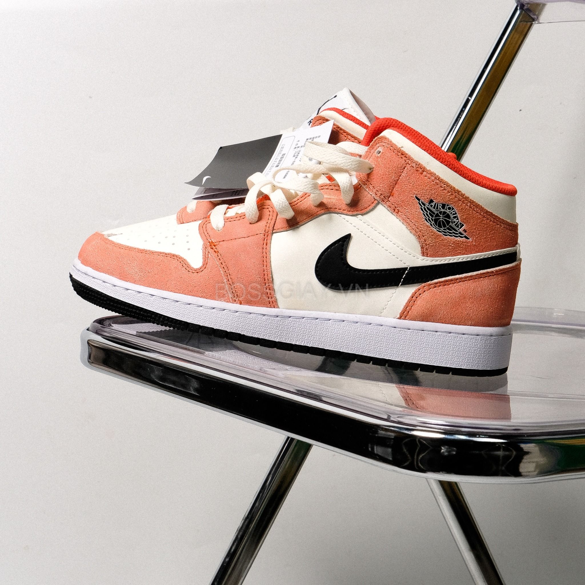  [ DV1336-800 ] Nike Jordan 1 Mid SE ‘Orange Suede’ 