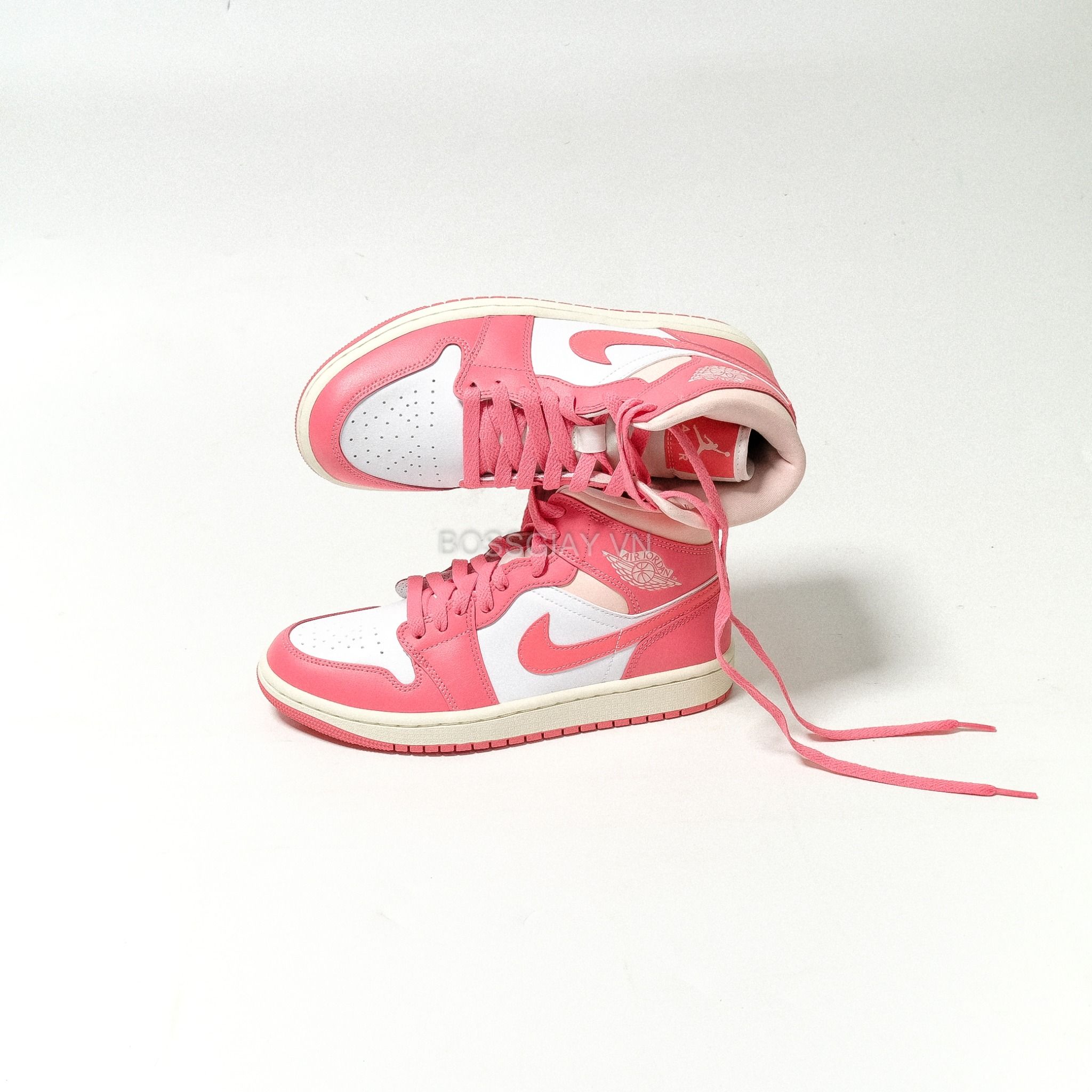  Nike Air Jordan 1 Mid  Strawberries And Cream  [  BQ6472-186  ] 