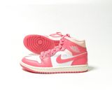  Nike Air Jordan 1 Mid  Strawberries And Cream  [  BQ6472-186  ] 