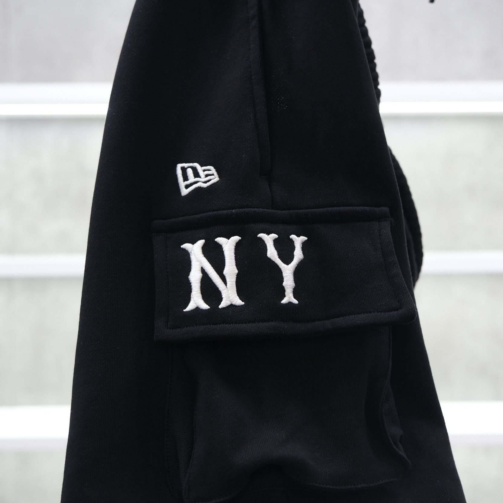  Quần Short New Era NY BLACK logo White 15556549 