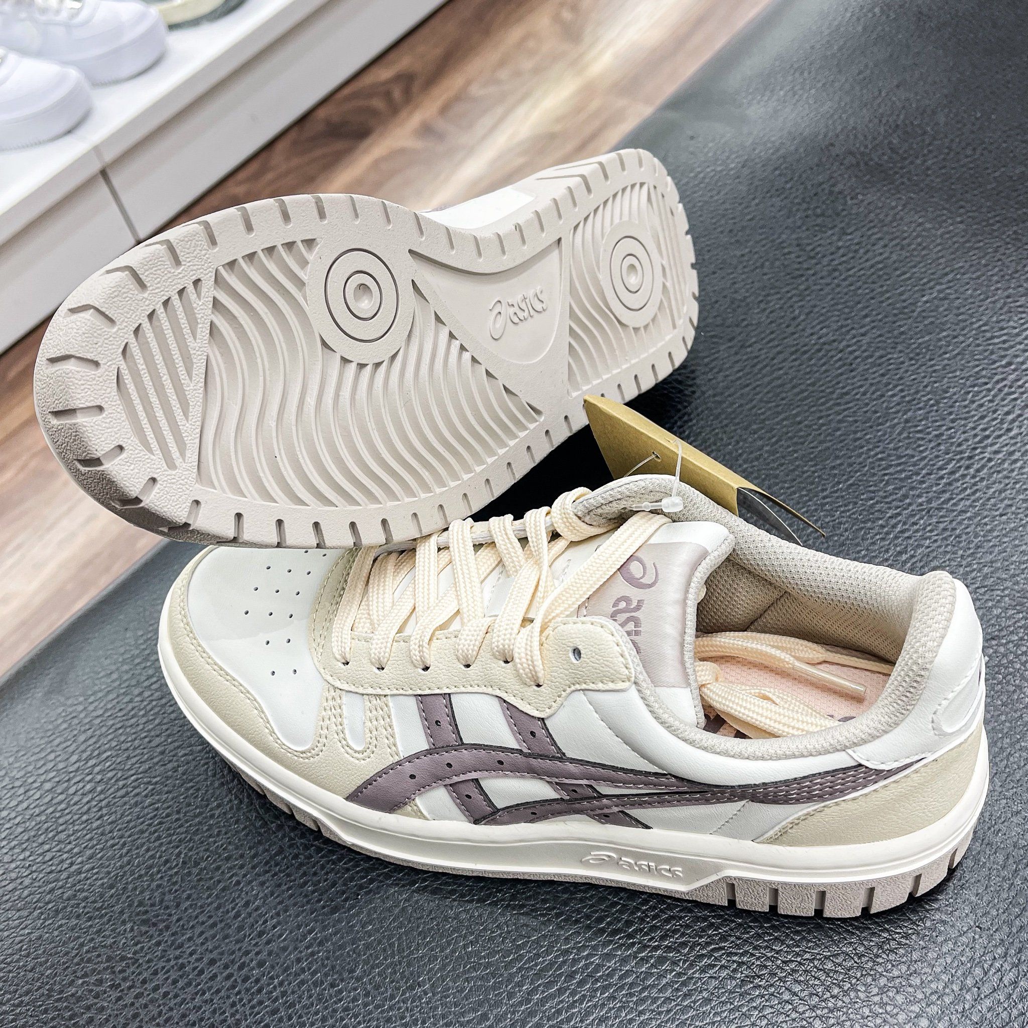  Asics Court Mz 'Beige/ Grey' [ 1203a508 100 ] 