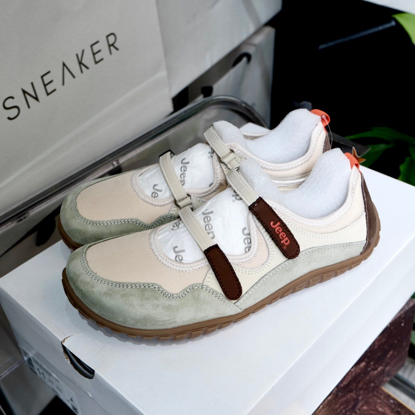  Giày Jeep Outdoor Shoes Women's Low Top ''Cream Light Green'' [ P651W13112 ] 