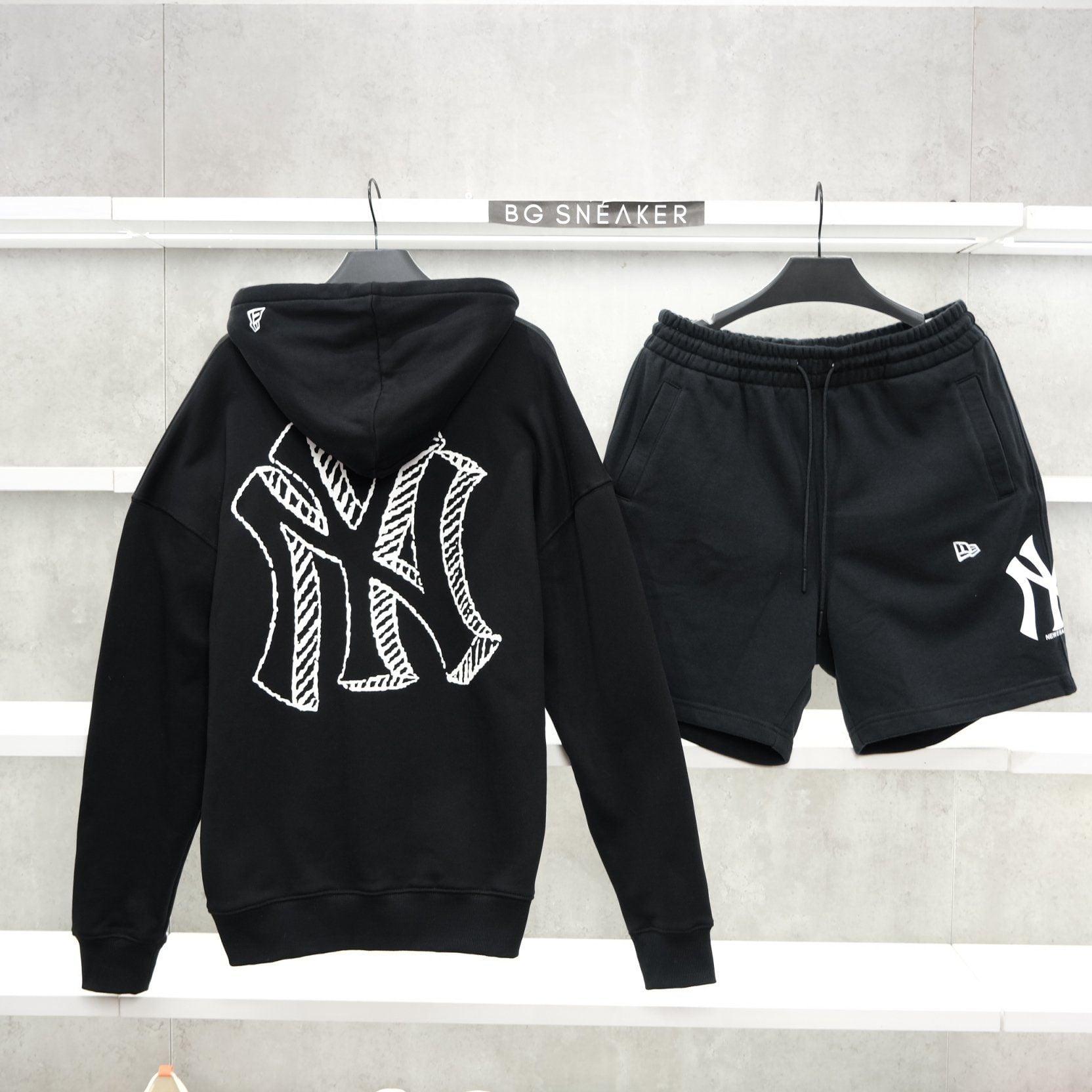  Áo khoác Hoodies New ERA UNISEX Black  New York Paint 14588965 