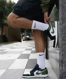  Giày Nike Air Jordan 1 Low Black Toe Medium Olive 553558-092 