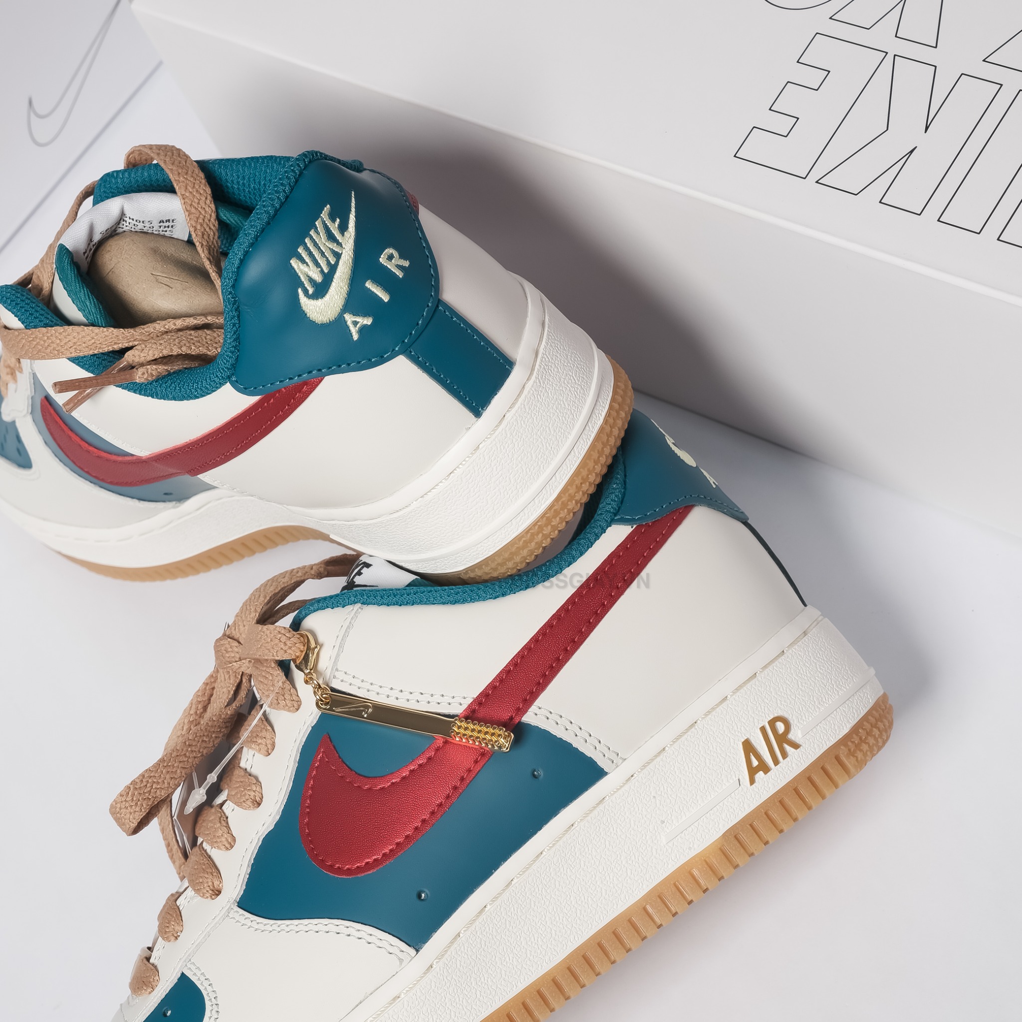 Custom air shop force gucci