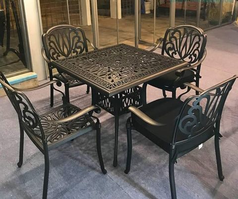  Bộ Bàn Ghế Nhôm Đúc Ngoài Trời 