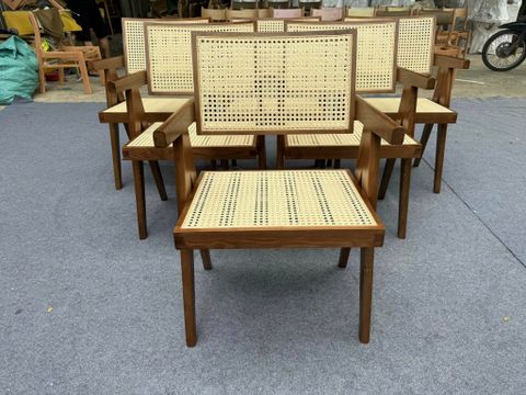  VLEG Jeanneret - Ghế Gỗ Có Tay 