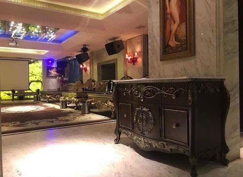  Tủ Cổ Điển ROYAL VANITY 