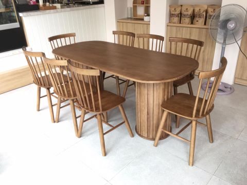  MIFA - Bàn Ăn Oval Chân Trụ Gỗ Ash 