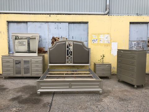  Bộ Bedroom Colleen Tráng Gương 