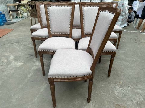  Ghế Gỗ Louis Tựa Vuông 