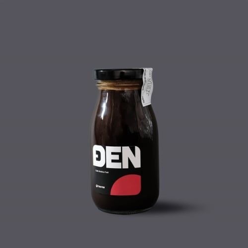  Black Bottle 