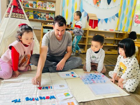 LỚP MON SONG NGỮ - Độ tuổi từ 3.5-6 tuổi