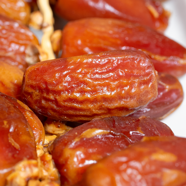  Chà Là Không Cành Trái Dài  Giá 1kg (Thùng 10kg) 