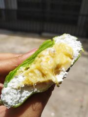 Bánh crepe sầu riêng