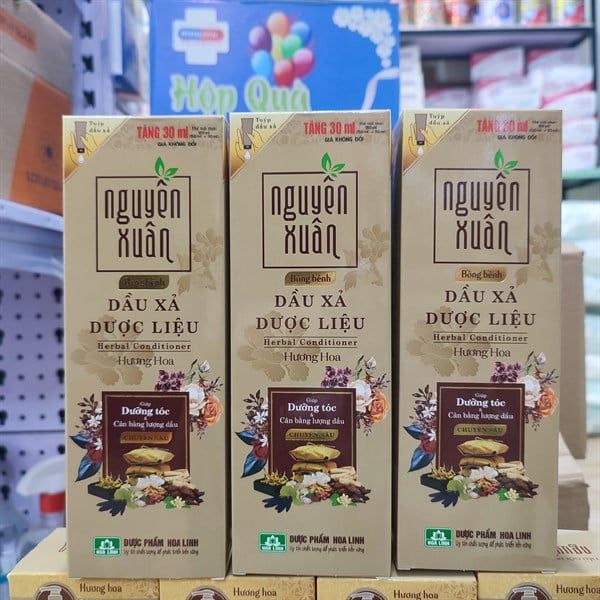 Dầu xả Nguyên Xuân bồng bềnh