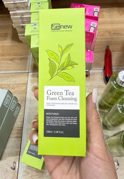 Sữa rửa mặt Benew trà xanh 100ml