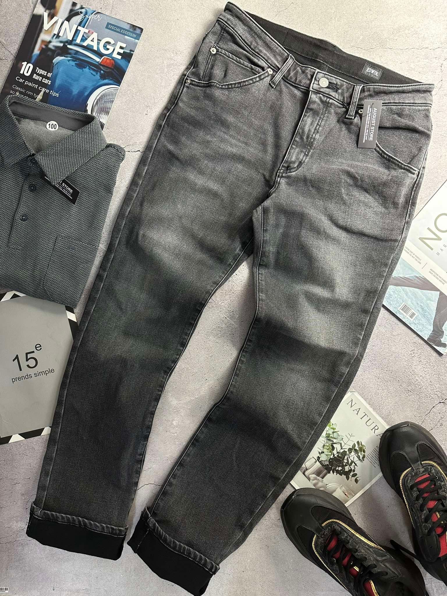 JEAN ED.WIN BLACK TAG STRAIGHT FIT 6742