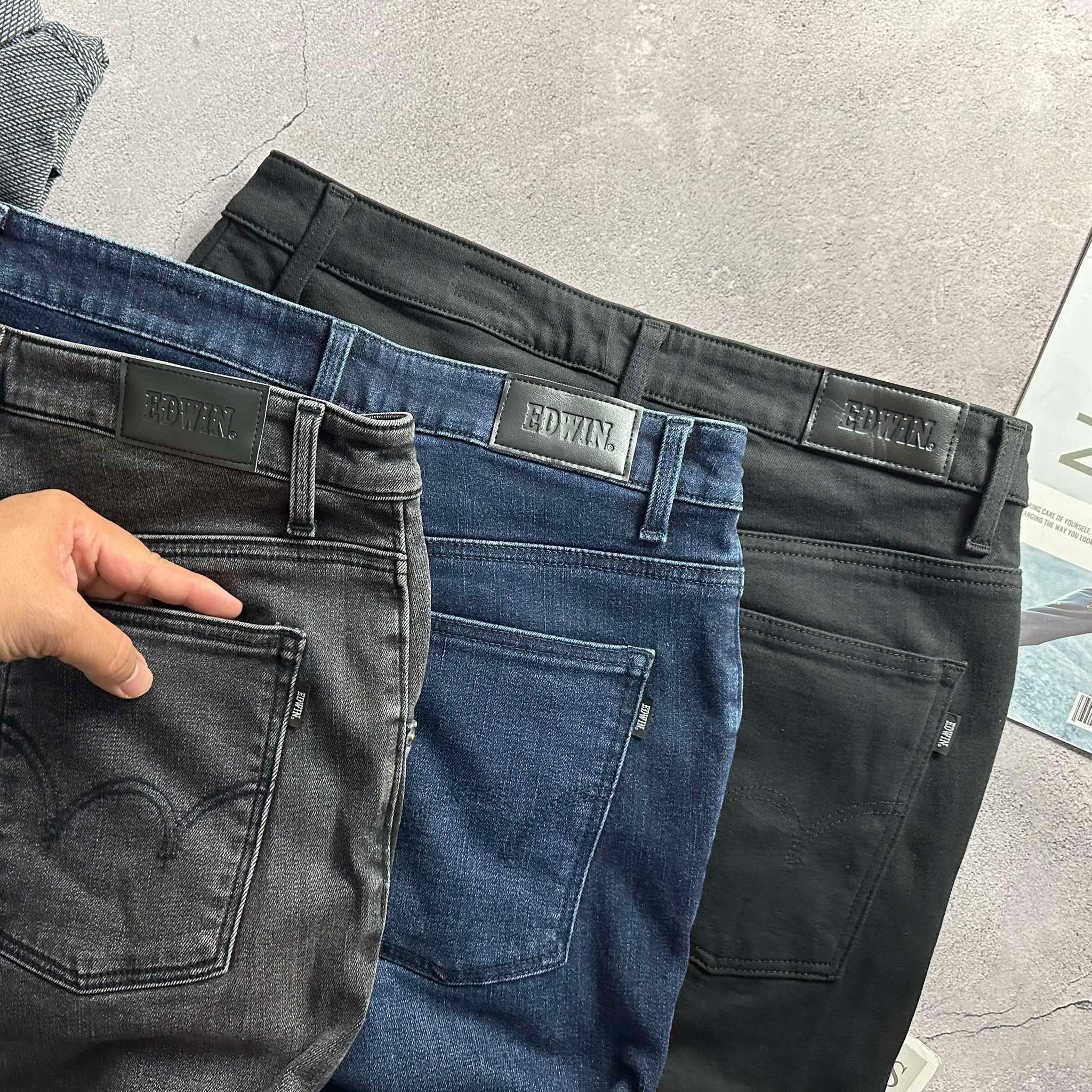 JEAN ED.WIN BLACK TAG STRAIGHT FIT 6742