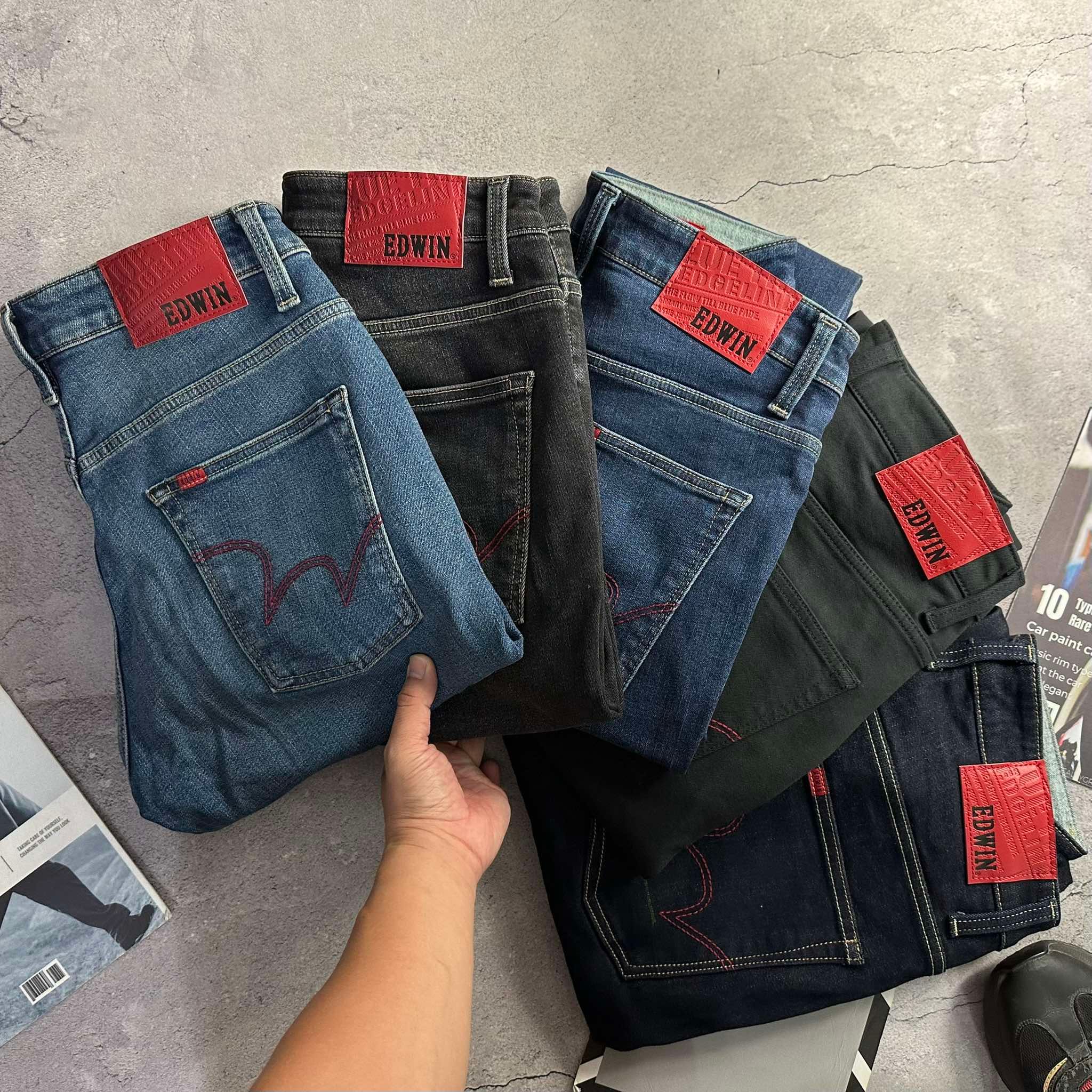 JEAN ED.WIN RED TAG DÁNG STRAIGHT 6740