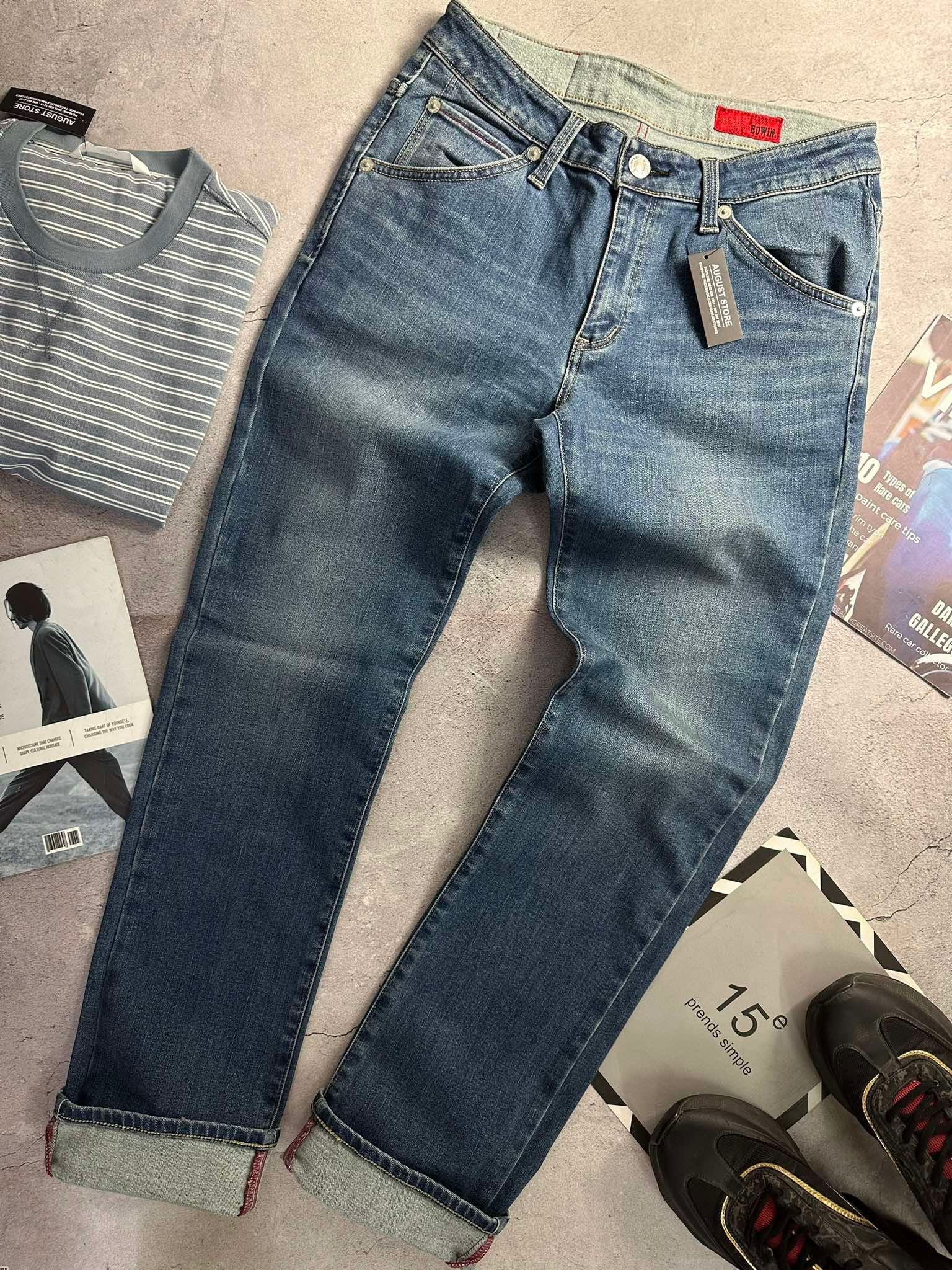 JEAN ED.WIN RED TAG DÁNG STRAIGHT 6740
