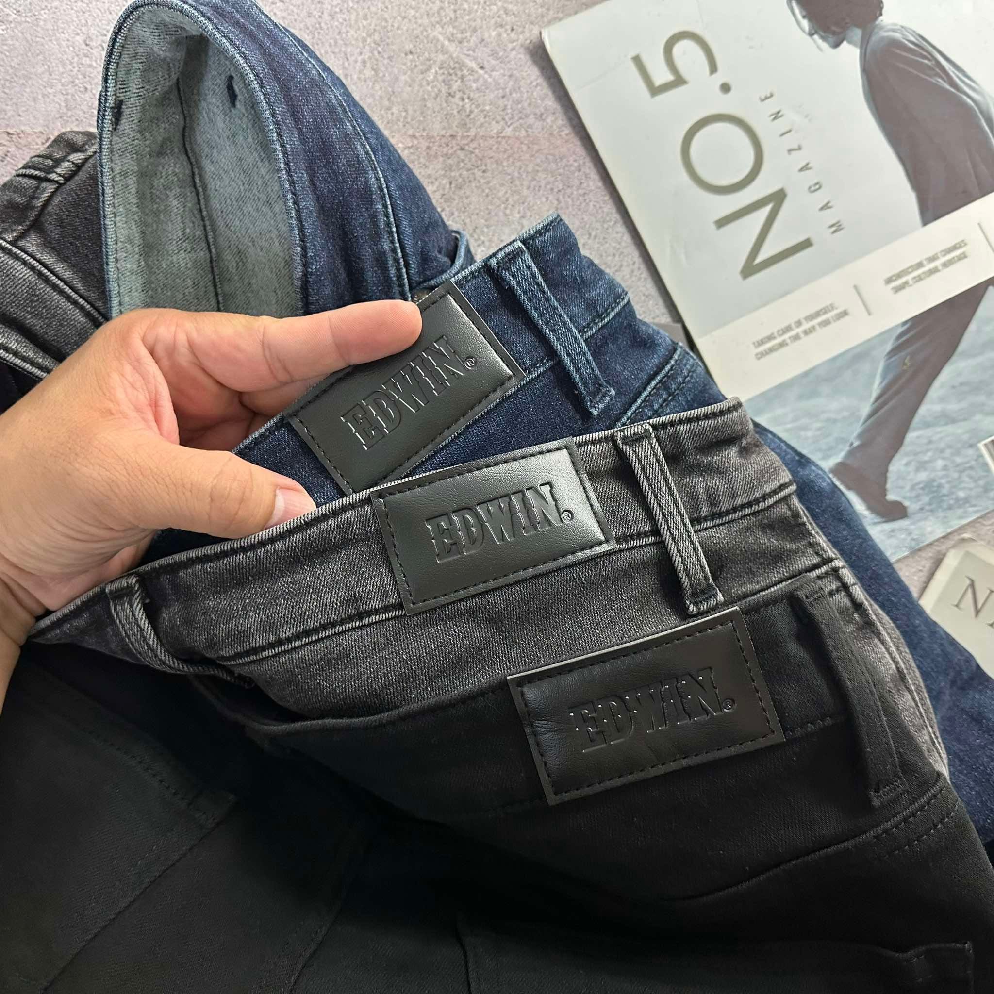 JEAN ED.WIN BLACK TAG STRAIGHT FIT 6742