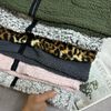 AK LÔNG CỪU MOUN.TIST UNISEX MẶC ĐÔI 1214