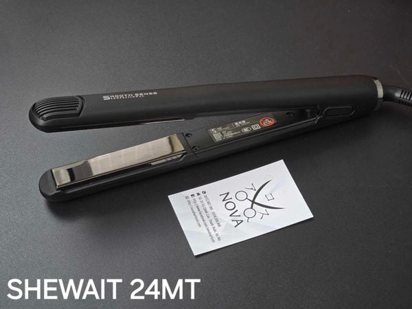  SHEWAIT TITANIUM - Máy là thẳng 