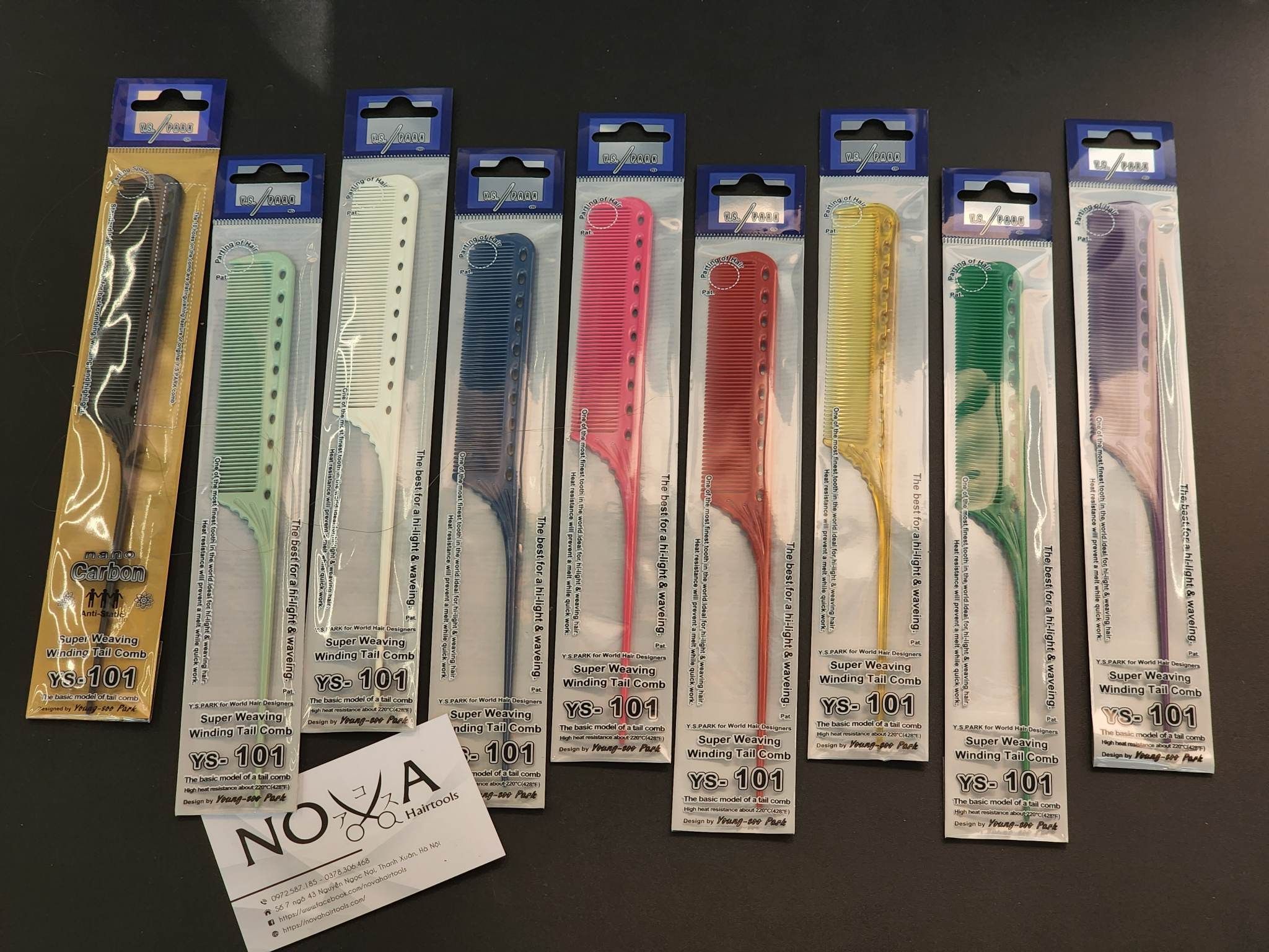  YS Park 101 (Lược chuôi nhọn nhựa) 