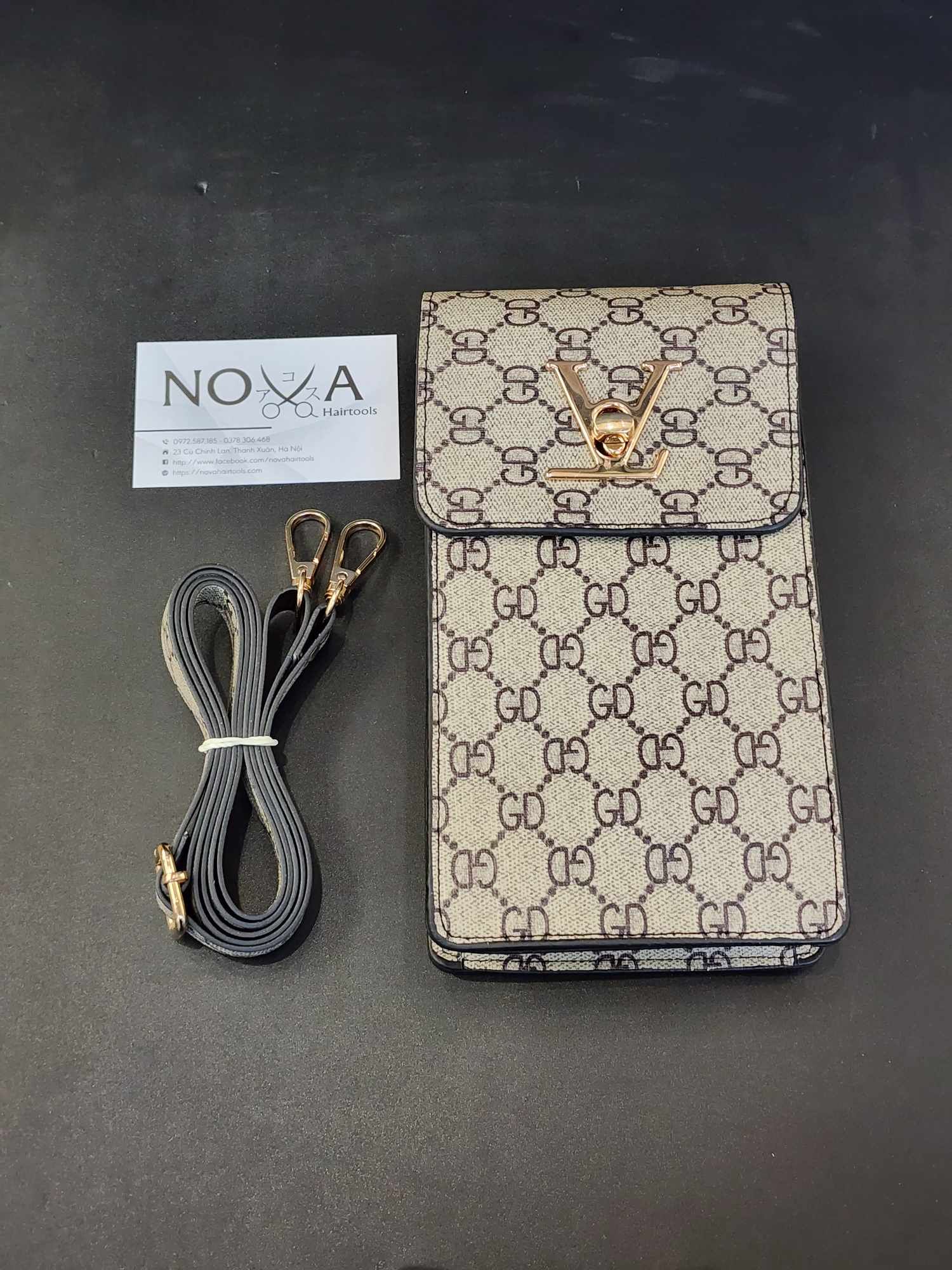  Bao kéo chất liệu da LV - J29 