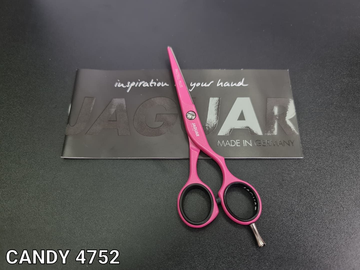  Kéo Jaguar White line - Pastel 