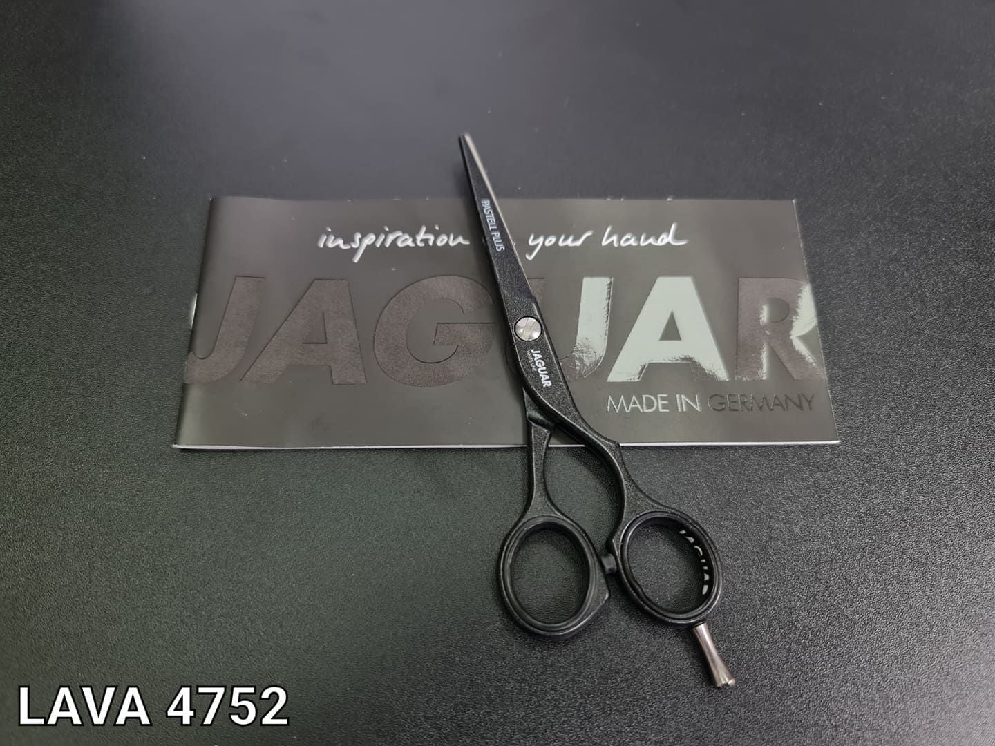  Kéo Jaguar White line - Pastel 