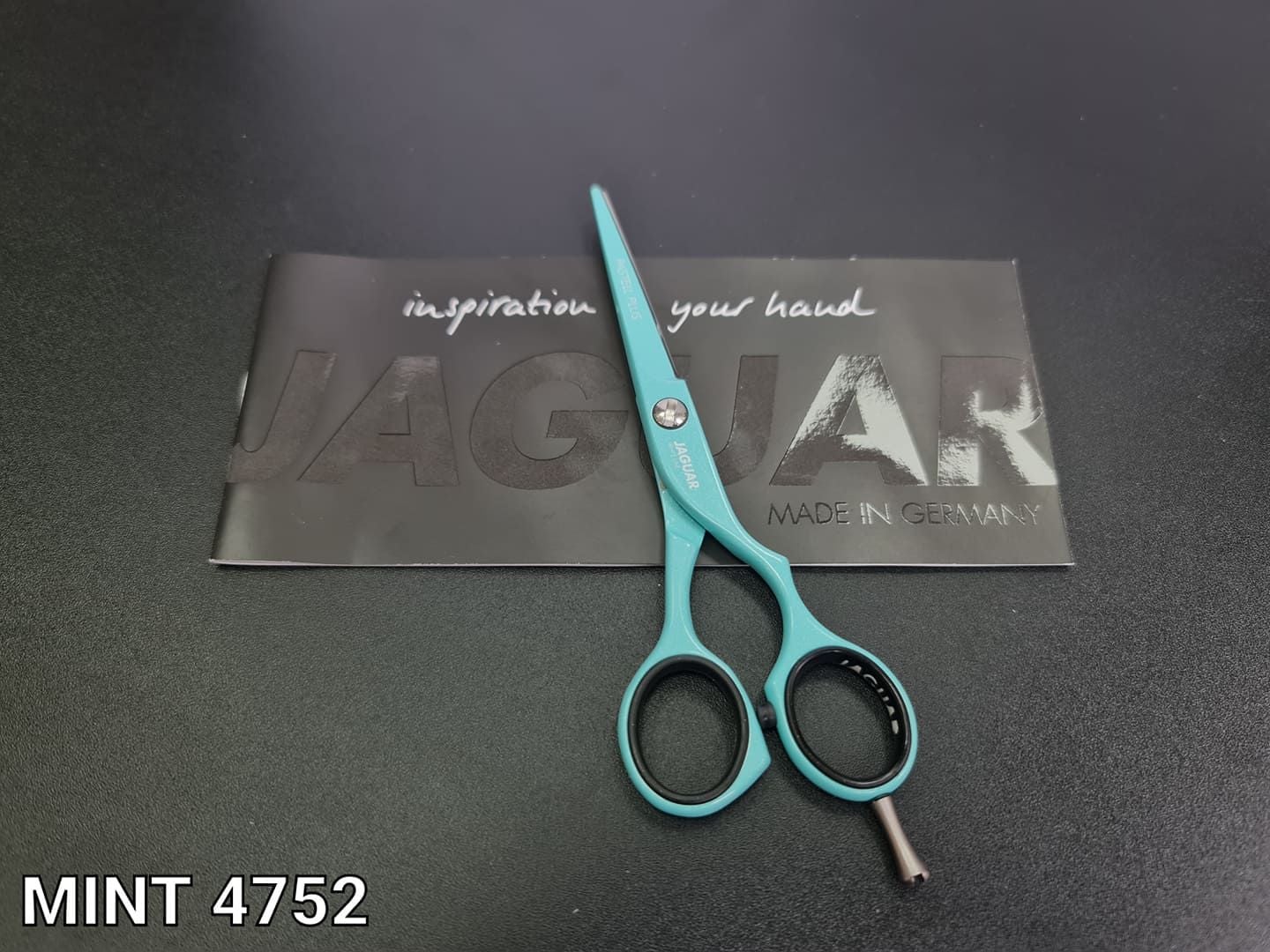  Kéo Jaguar White line - Pastel 