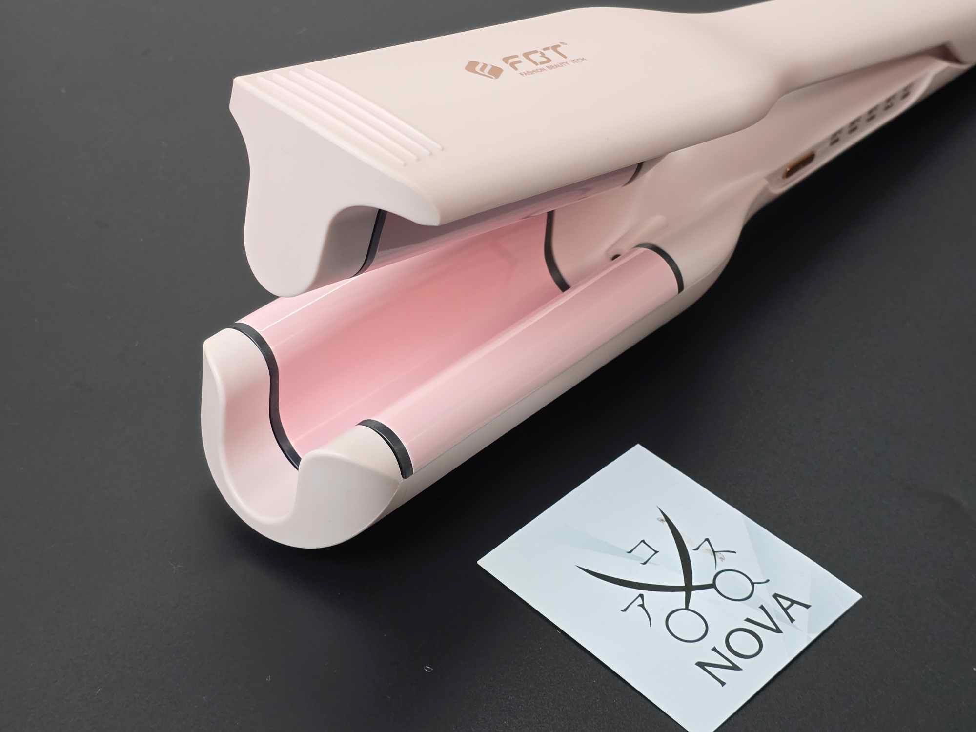  FBT - Máy là tạo kiểu sóng nước 