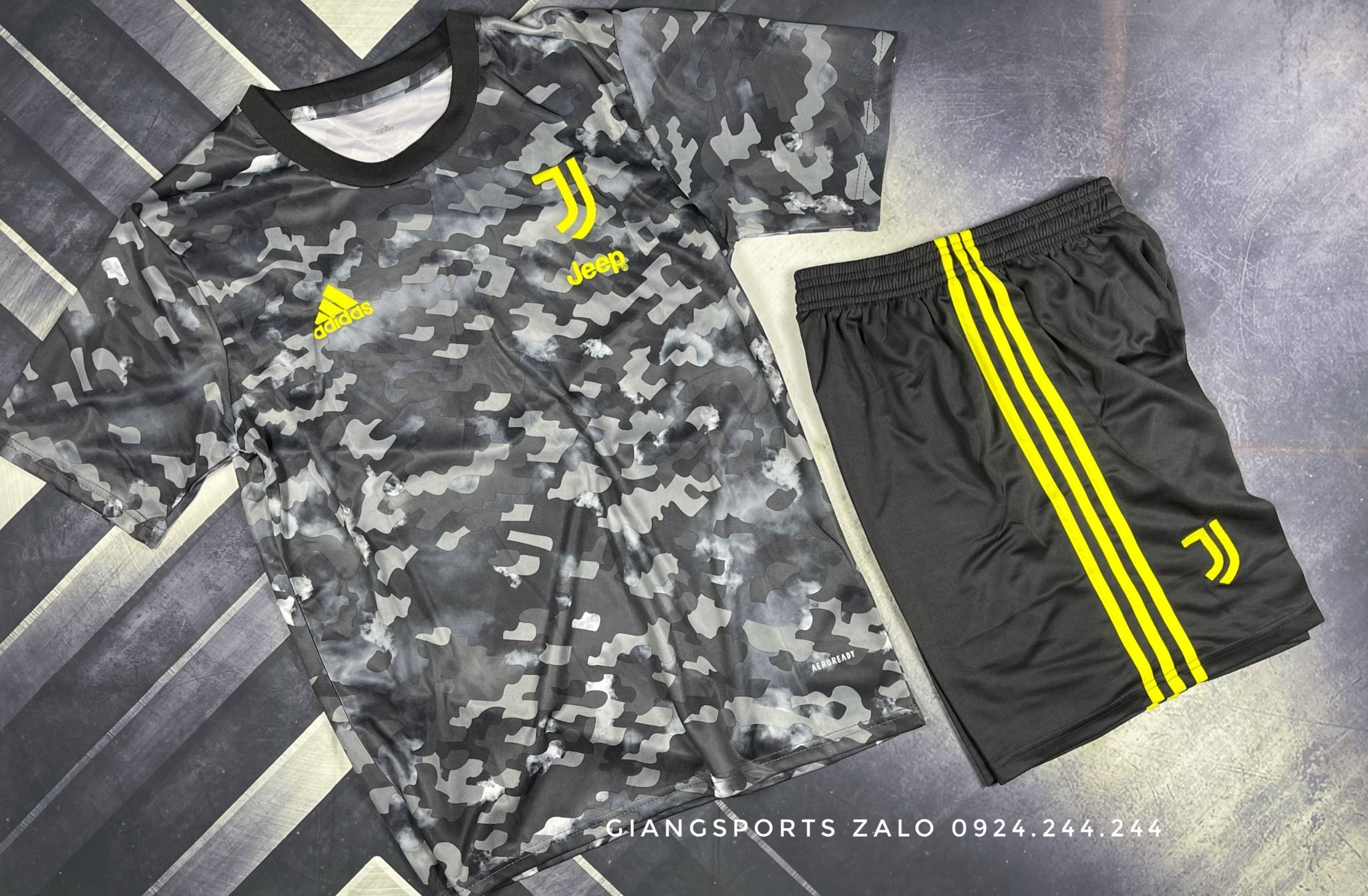 Áo bóng đá CLB Juventus mùa 2020/2021 (Đặt may) - Trainning Kits