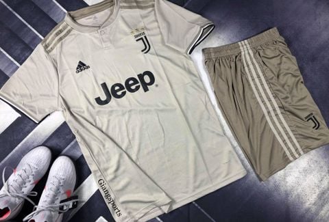 Áo bóng đá CLB Juventus 2018/2019 (Đặt may) - Away Kit