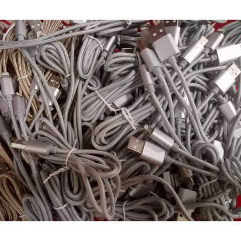 Cáp dù sạc nhanh 1m cho Iphone/Samsung