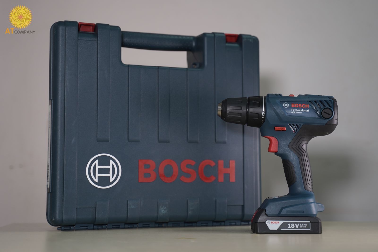  Máy khoan vặn vít dùng pin Bosch GSR 180-LI 