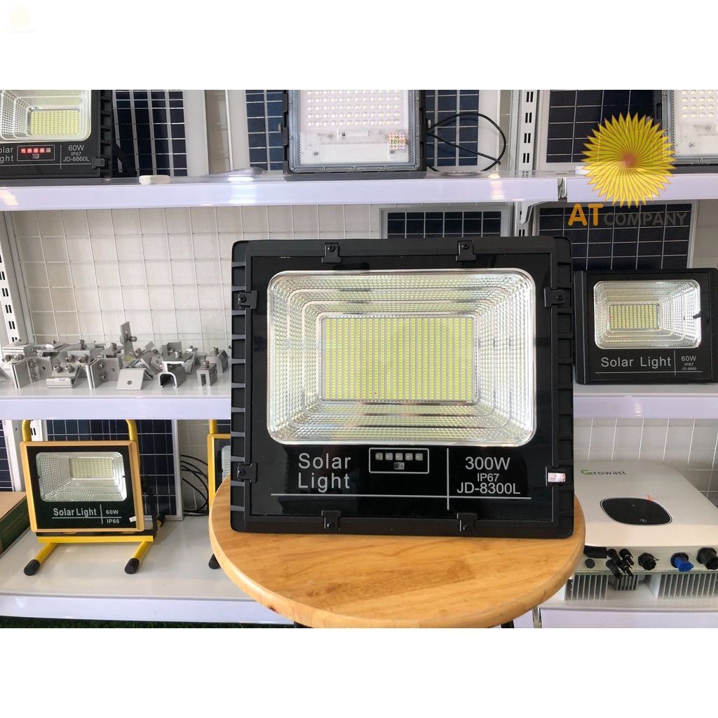  ĐÈN NĂNG LƯỢNG MẶT TRỜI JINDIDAN 300W Model: JD8300L 