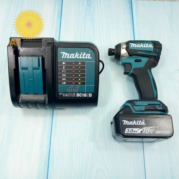  Máy siết vít makita XDT14 