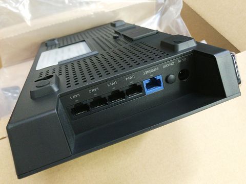 Router Wifi Buffalo WXR 2533DHP